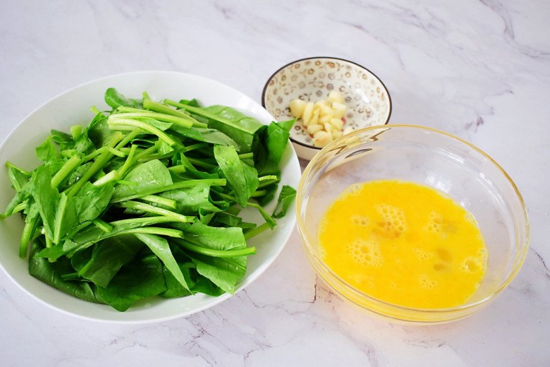 Lợi ích dinh dưỡng của cải bó xôi