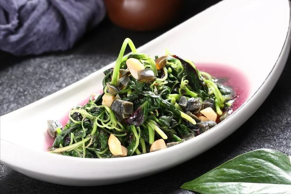 Hàm lượng dinh dưỡng vượt trội của rau dền