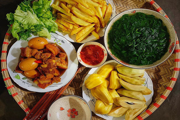 Chi tiết các món ăn trong mâm cơm